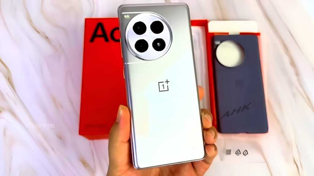 OnePlus Ace 3 Pro